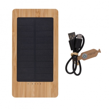 Pruun Sunwick 10 000 mAh bambusest päikeseakupank — püstine eestvaade, logoga personaliseeritav, Logo.ee