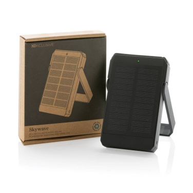 Must Skywave RCS 5 000 mAh päikeseakupank — toode koos jaemüügipakendiga, logoga personaliseeritav – Logo.ee